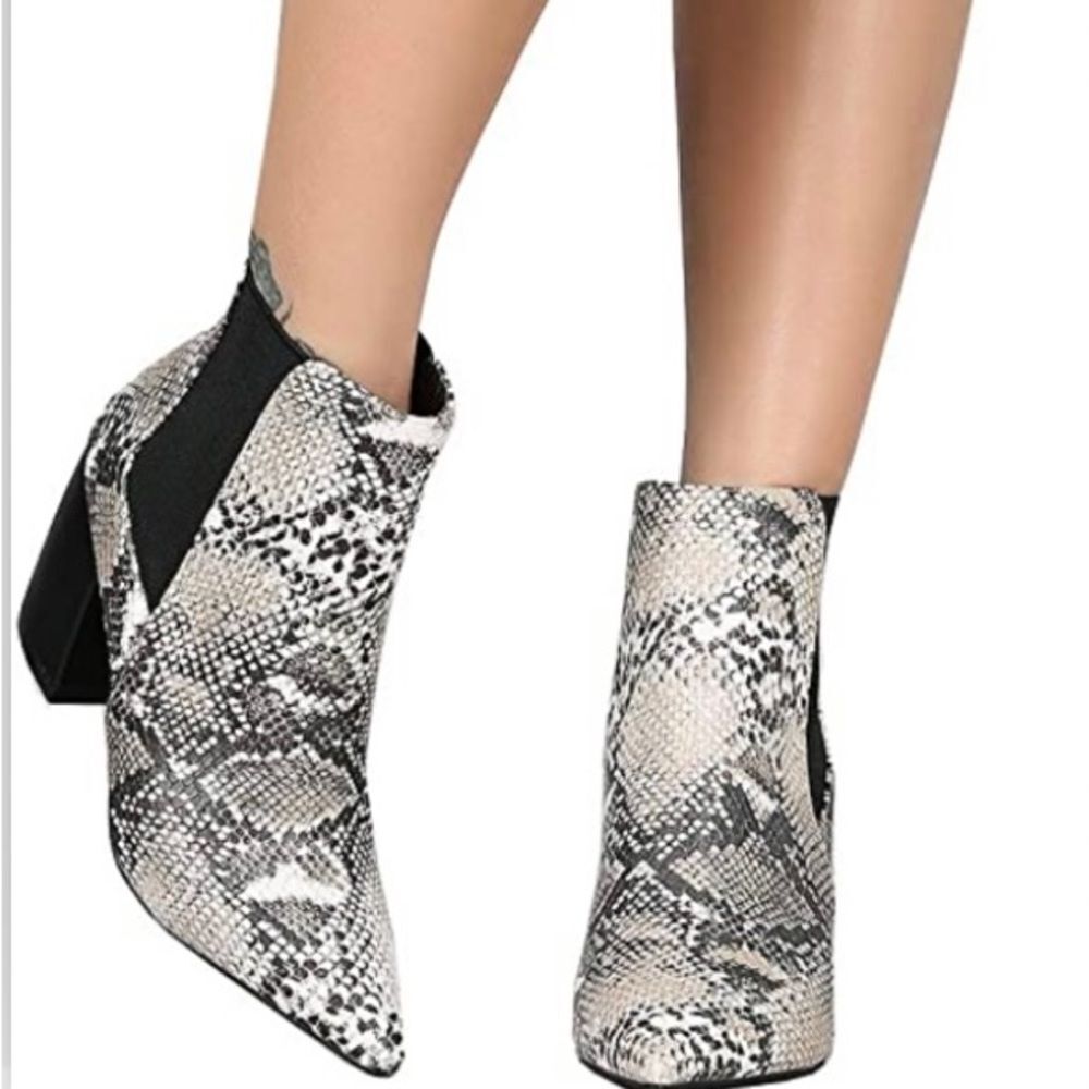 Qupid Snake Print Pointed Toe Ankle Boots